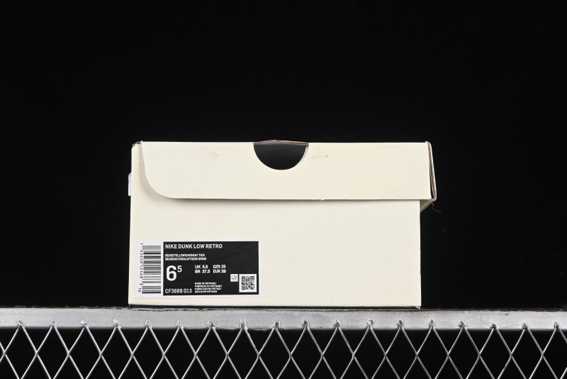 Nike SB Dunk Low UN Collaboration - Light Brown with Silver Swoosh Anniversary High-End Custom Low-Top Casual Sneakers - CF3688-013