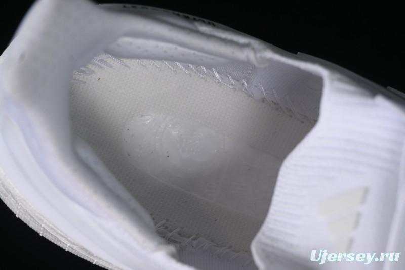 Adidas Ultraboost 5 ID8813 Running Shoes with Boost Cushioning