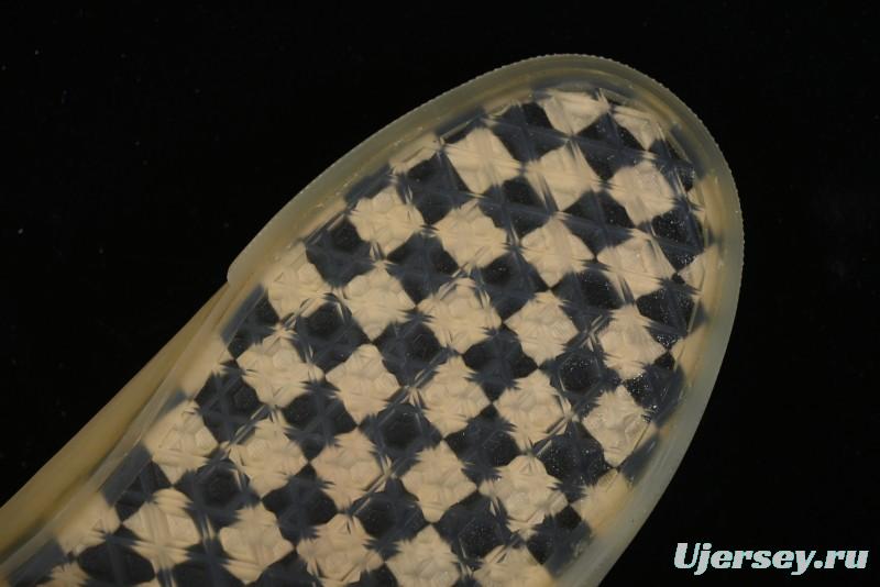 Vans Classics Knu Skool Low-Top Casual Sneakers with White Suede and Gum Sole - VN000CRPGRN