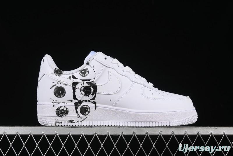 Comme des Garcons Shirt x Supreme x Nike Air Force 1 '07 Low Top Casual Sneakers - 923044-100