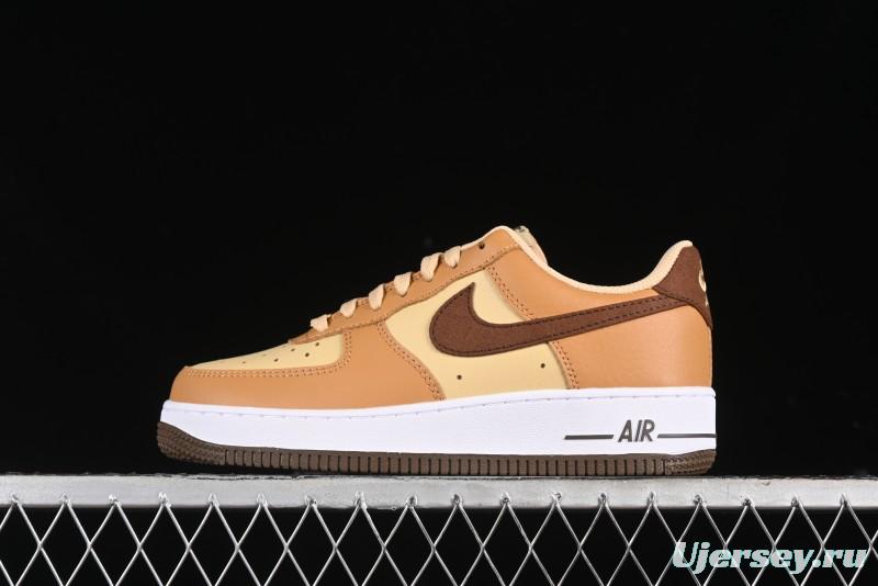 Nike Air Force 1 '07 Low Casual Sneakers with Full-Length Air Cushion - HQ3905-200