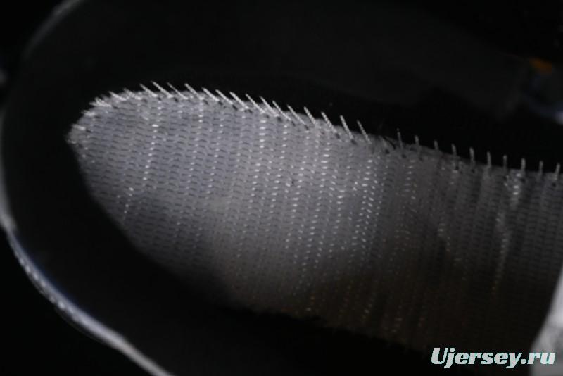 Nike Air Humara Retro Trail Running Shoes with 1990s Outdoor Style - FJ7098-300