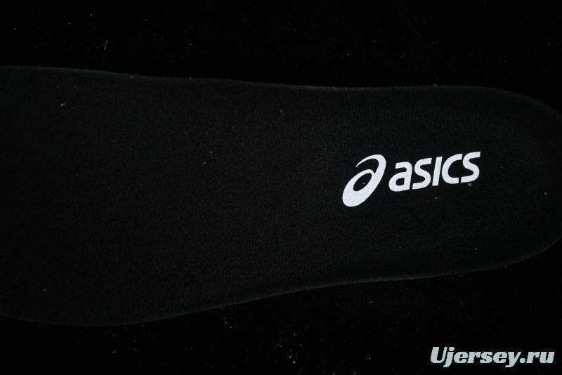 Asics Gel-Kayano 31 Running Shoes with Enhanced Cushion and Breathable Design - 1011B995-001