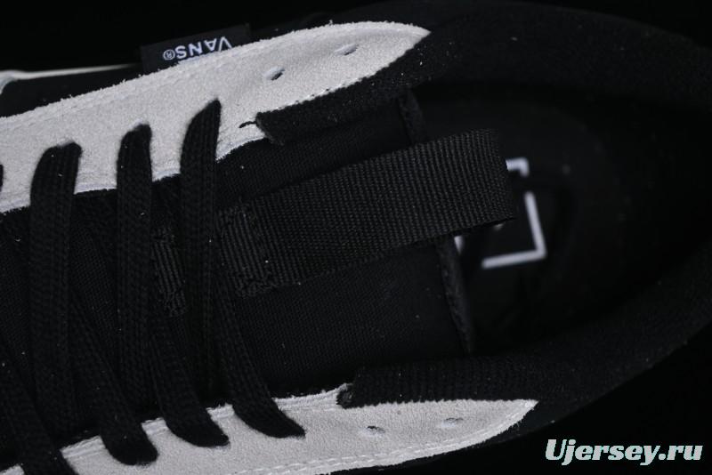 Vans Knu Skool Low-Top Retro Casual Vulcanized Slip-On Shoes - VN0009QCSWE