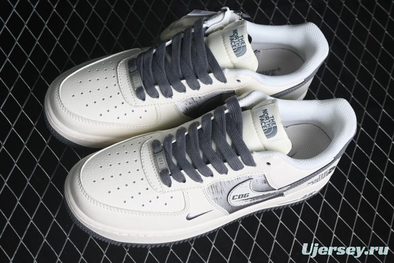 Nike Air Force 1 '07 Low The North Face x COMME des GARÇONS Light Grey Casual Sneakers - DM6688-002