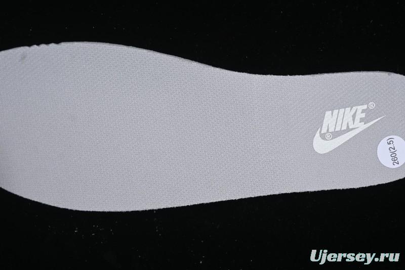 Nike Reigning Champ SB Dunk Low Casual Skate Shoes with 3M Reflective Details - RC3085-892