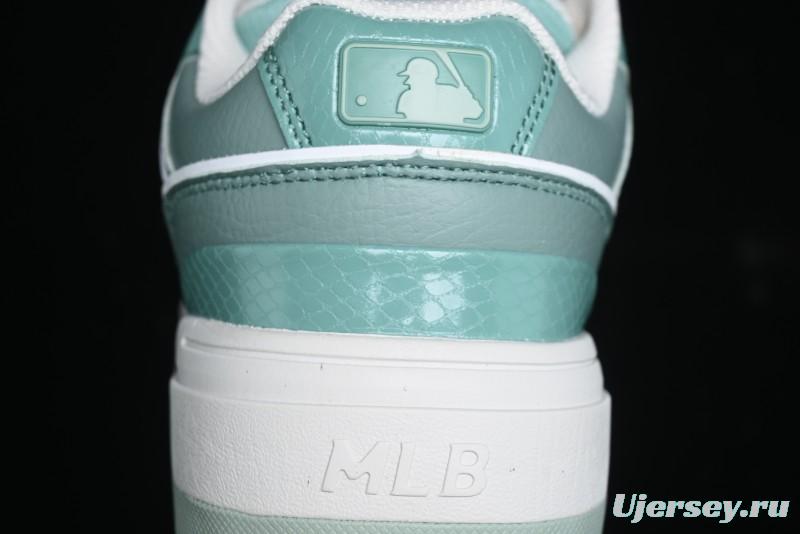 New York Yankees MLB Chunky Liner Wide Saffiano Platform Casual Sneakers - 3ASXCWN4N07MTM