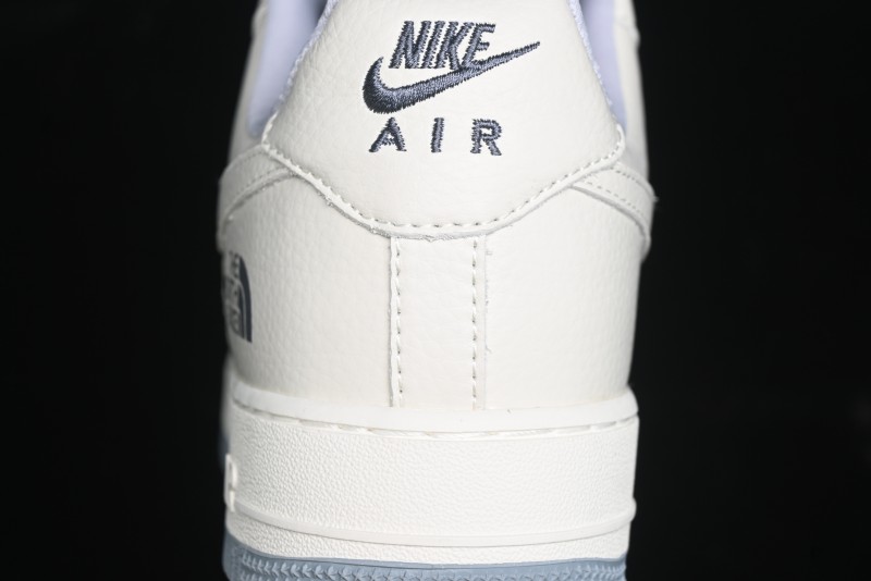 Nike Air Force 1 '07 Low The North Face Collaboration - Beige Grey Sole Low-Top Casual Sneakers - DF0188-014