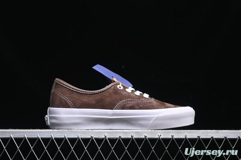 Vans Sk8-Mid Reissue 83 Premium Suede Retro Skate Shoes - VN0007QZDMV