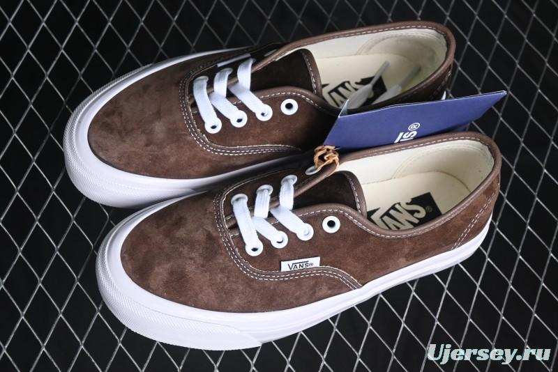 Vans Sk8-Mid Reissue 83 Premium Suede Retro Skate Shoes - VN0007QZDMV