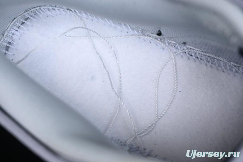 Nike Dunk Low Retro Casual Sneakers with Cosmic Star Eye Design - FQ8826-100