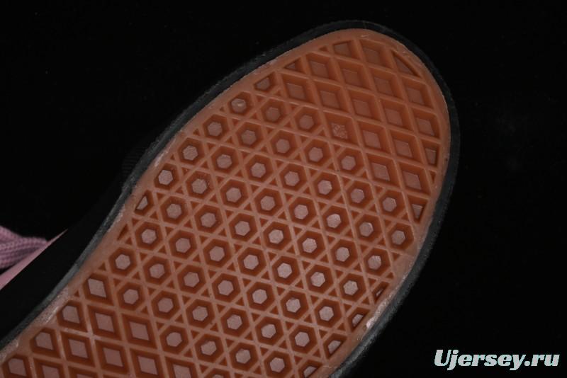 Vans Knu Skool Low Top Retro Sneakers in Black Pink with Big Logo - VN0009QC6BT1
