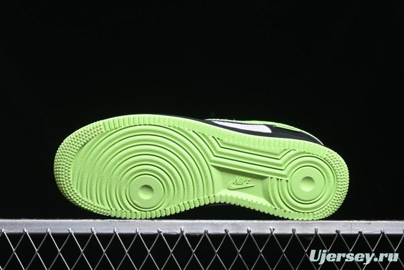 Nike Air Force 1 '07 Low Supreme Collaboration - Night Glow Low-Top Casual Sneakers - DF0188-009