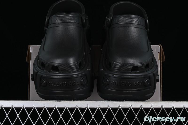Balenciaga Hardcrocs Slide EVA Round-Toe Ultra Thick Sole Clog Sandals - W1S8N1010