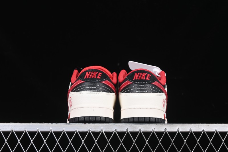 Nike SB Dunk Low Supreme Year of the Snake Limited Edition Red Black Snake Print Anniversary Custom Low-Top Casual Skate Shoes - XS1086-014