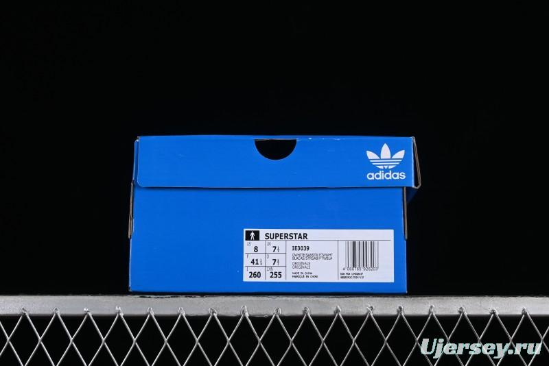 Adidas Originals Superstar Casual Sneakers with Shell Toe Design - IE3039