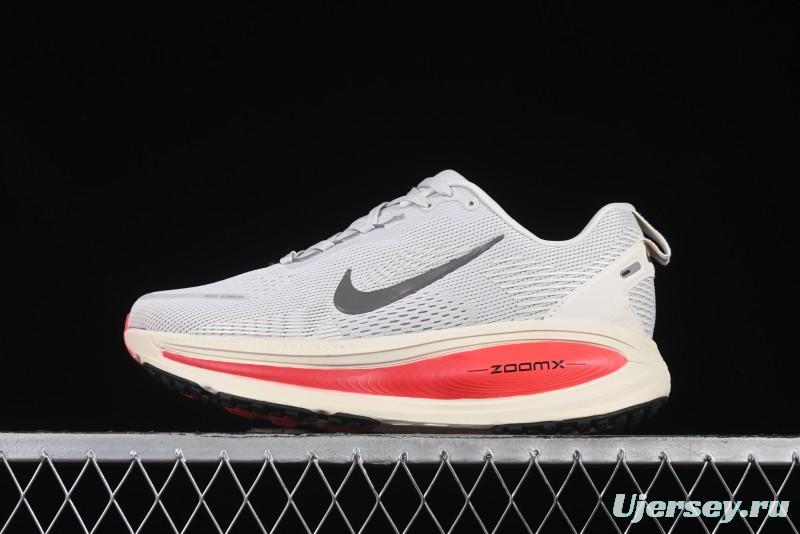 Nike Air Zoom Vomero 18 Lunar Retro Running Shoes with Built-in Zoom Air Cushion - HM6803-001