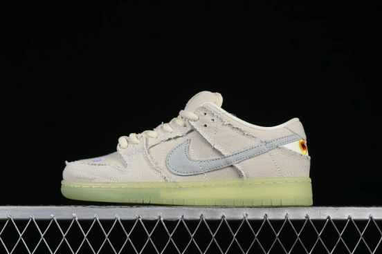 Nike SB Dunk Low "Mummy" Casual Skate Shoes with Tear-Away Fabric and Egyptian Theme - DM0774-111