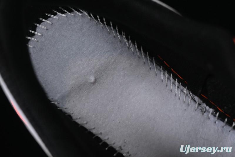 Nike Air Max Ivo Retro Running Shoes with Air Cushion - 580518-016