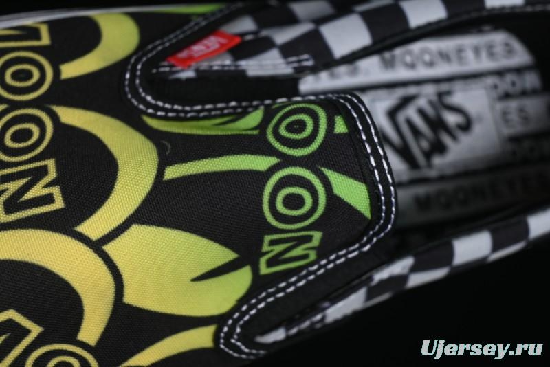 Mooneyes x Vans Slip-On Low-Top Casual Skate Shoes - VN000CP6BHG