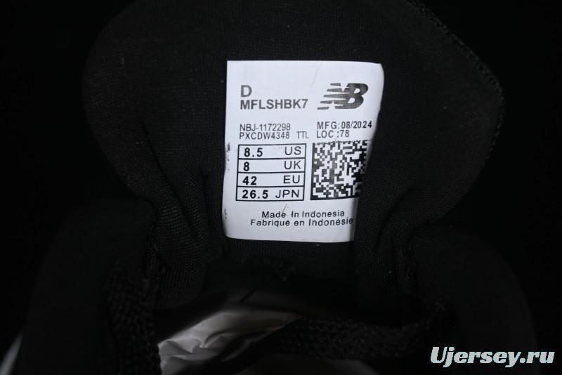 New Balance DynaSoft Flash V7 Retro Casual Shoes - MFLSHBK7