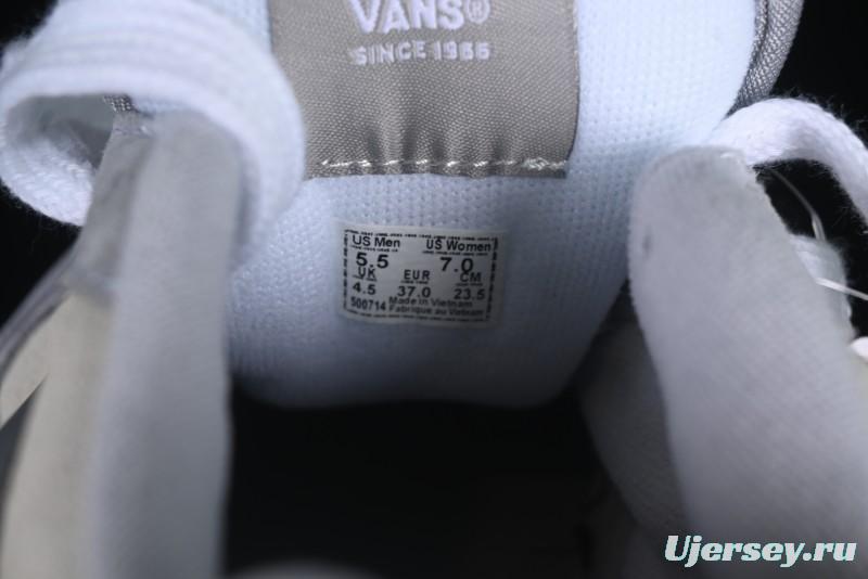 Vans Knu Skool Low-Top Retro Chunky Sneakers - VN000D22BH7
