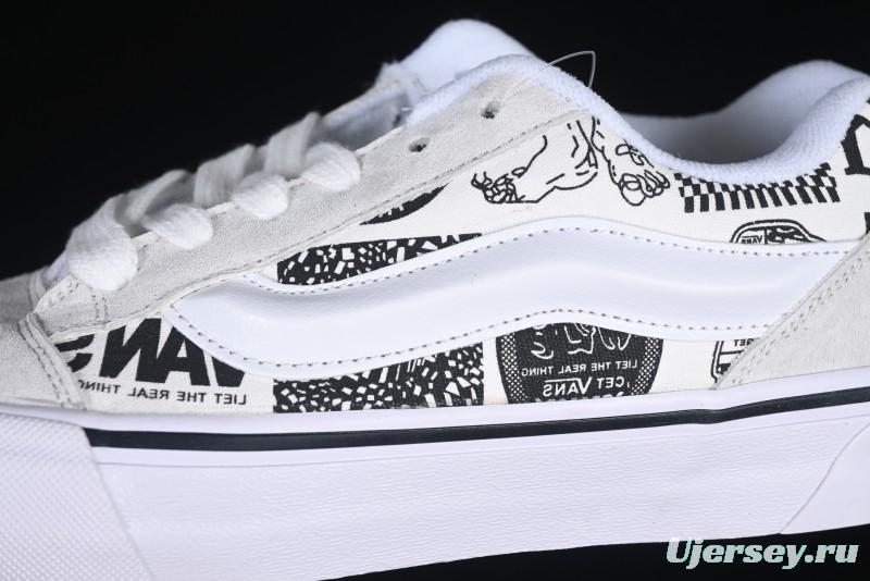 Vans Knu Skool Low-Top Retro Chunky Sneakers with Oversized Logo - VN000CS0239