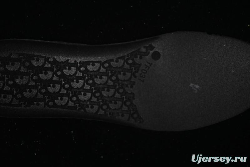 Dior B30 Sneakers with Reflective CD30 Logo - CD30