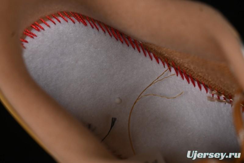 Nike Air Force 1 '07 WB Low-Top Sneakers with Full-Length Hexagonal Air Cushion - CJ9179-200