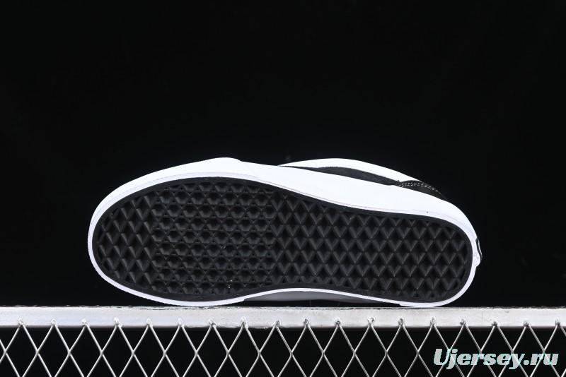 Vans Knu Skool Low Top Retro Casual Vulcanized Sneakers - VN000CS00YK