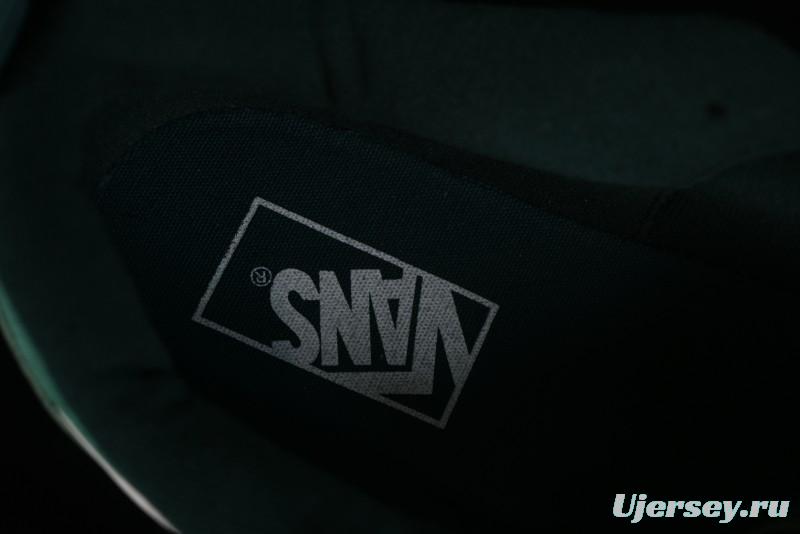 Vans Classics Knu Skool Retro Sneakers with Enlarged Toe and Thickened Sole - VN000CS0DWL