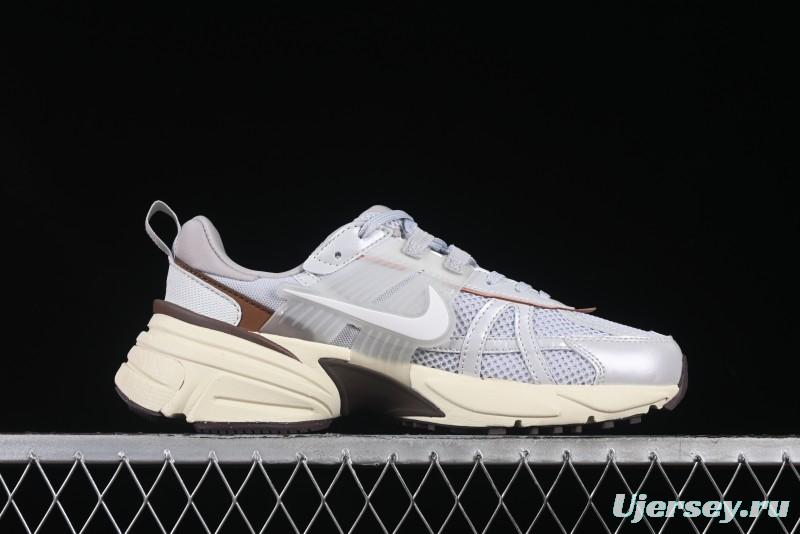 Nike Runtekk V2K Retro Low-Top Running Shoes with Cushlon Foam Midsole - FD0736-202