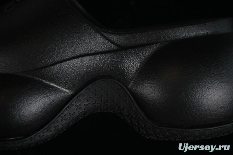 SMFK COMPASS Embossed One-Word Platform Slides - E9066