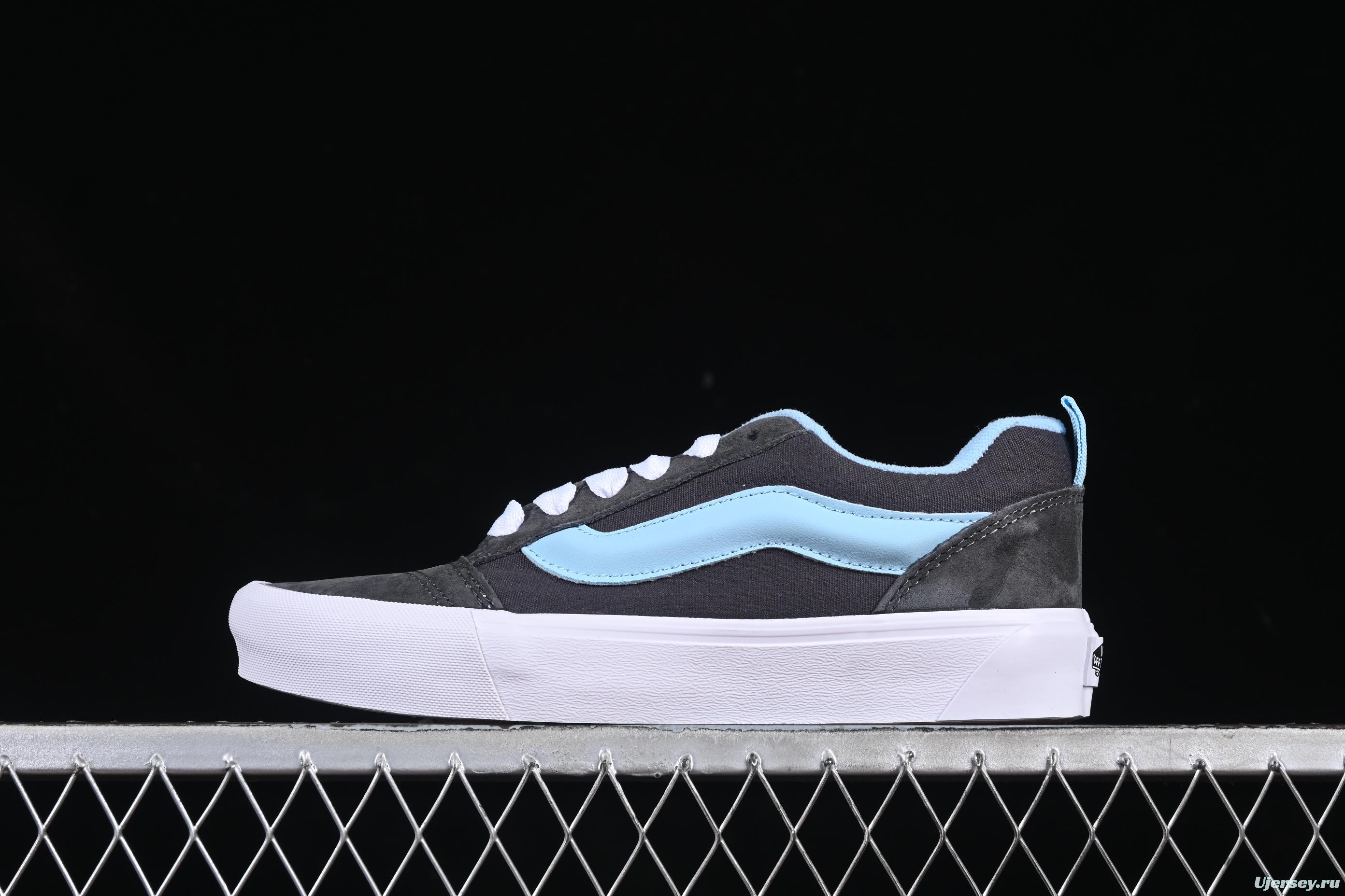 Vans Knu Skool Low-Top Retro Chunky Sneakers - VN000D6CJDG