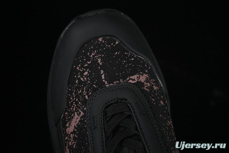 Stone Island Grime Panelled Low-Top Lifestyle Sneakers in Dark Brown - 79FWS0303