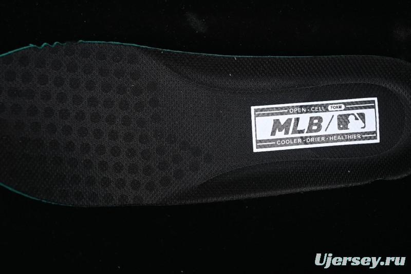 New York Yankees MLB Chunky Liner Custom Platform Sneakers in Neon Pink - 3ASXCA12N50WHS