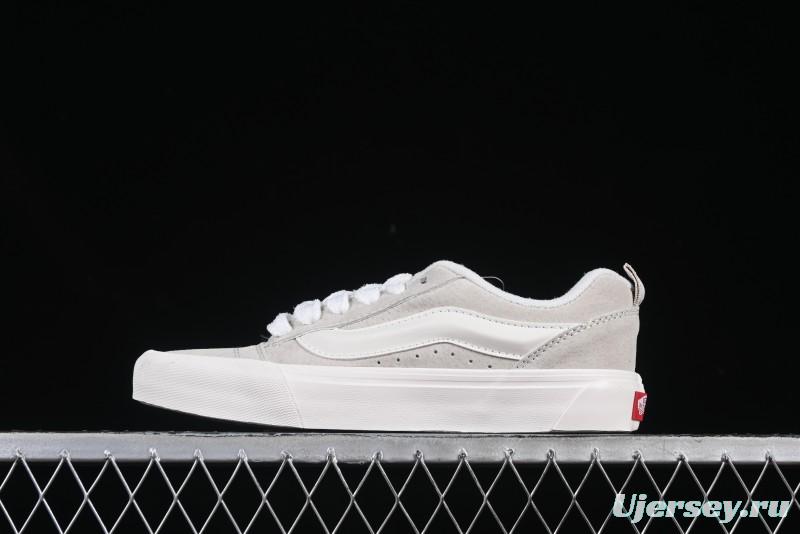 Vans Knu Skool Low-Top Retro Chunky Sneakers - VN000D750CK