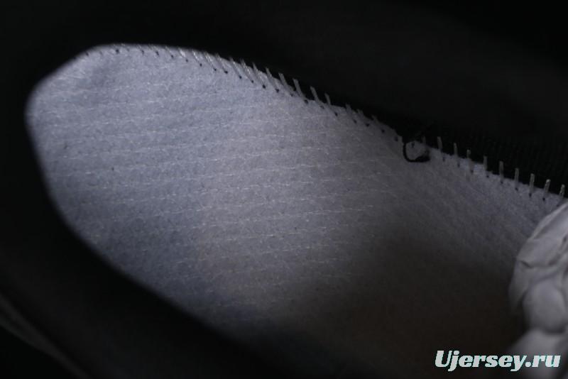 NY Yankees Black Leather Sneakers with Bold Pink Logo