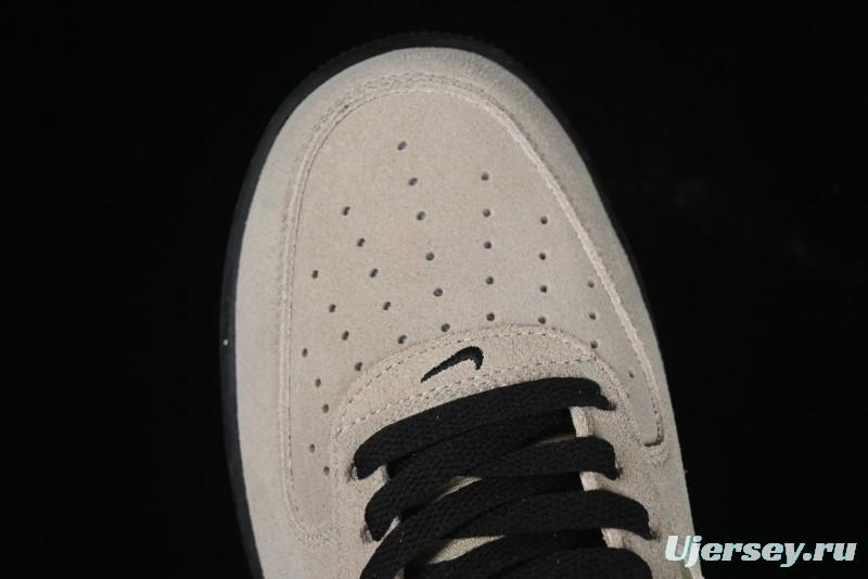 Nike Air Force 1'07 Low Casual Sneakers with Full-Length Air Cushion - HV6526-200