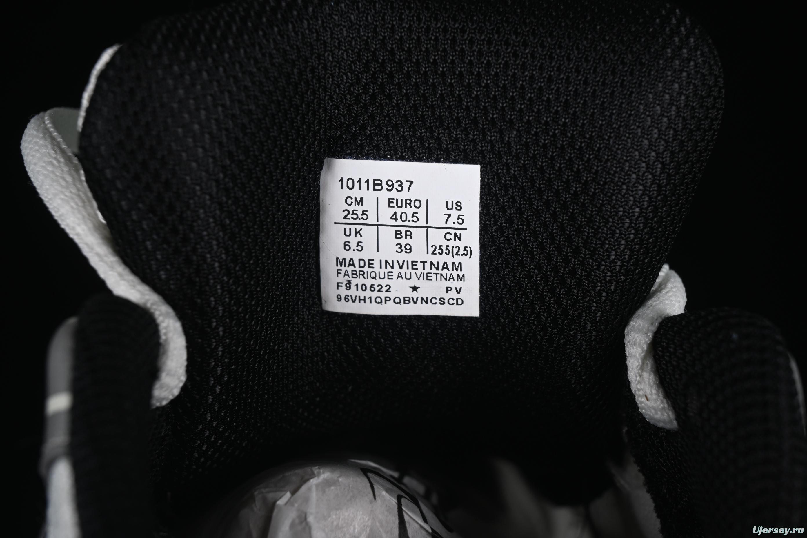 Asics Gel-Contend 4 Low-Top Breathable Running Shoes - 1011B937-103