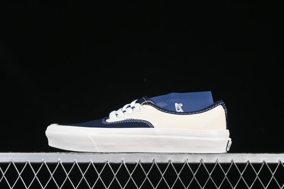 Vans Authentic Reissue 44 Low-Top Casual Skate Shoes - VN000CQACIE