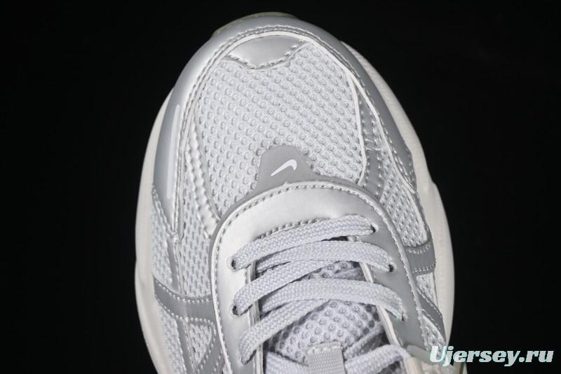 Nike Runtekk V2K Retro Low-Top Running Shoes with Cushlon Foam Midsole - FD0736-006