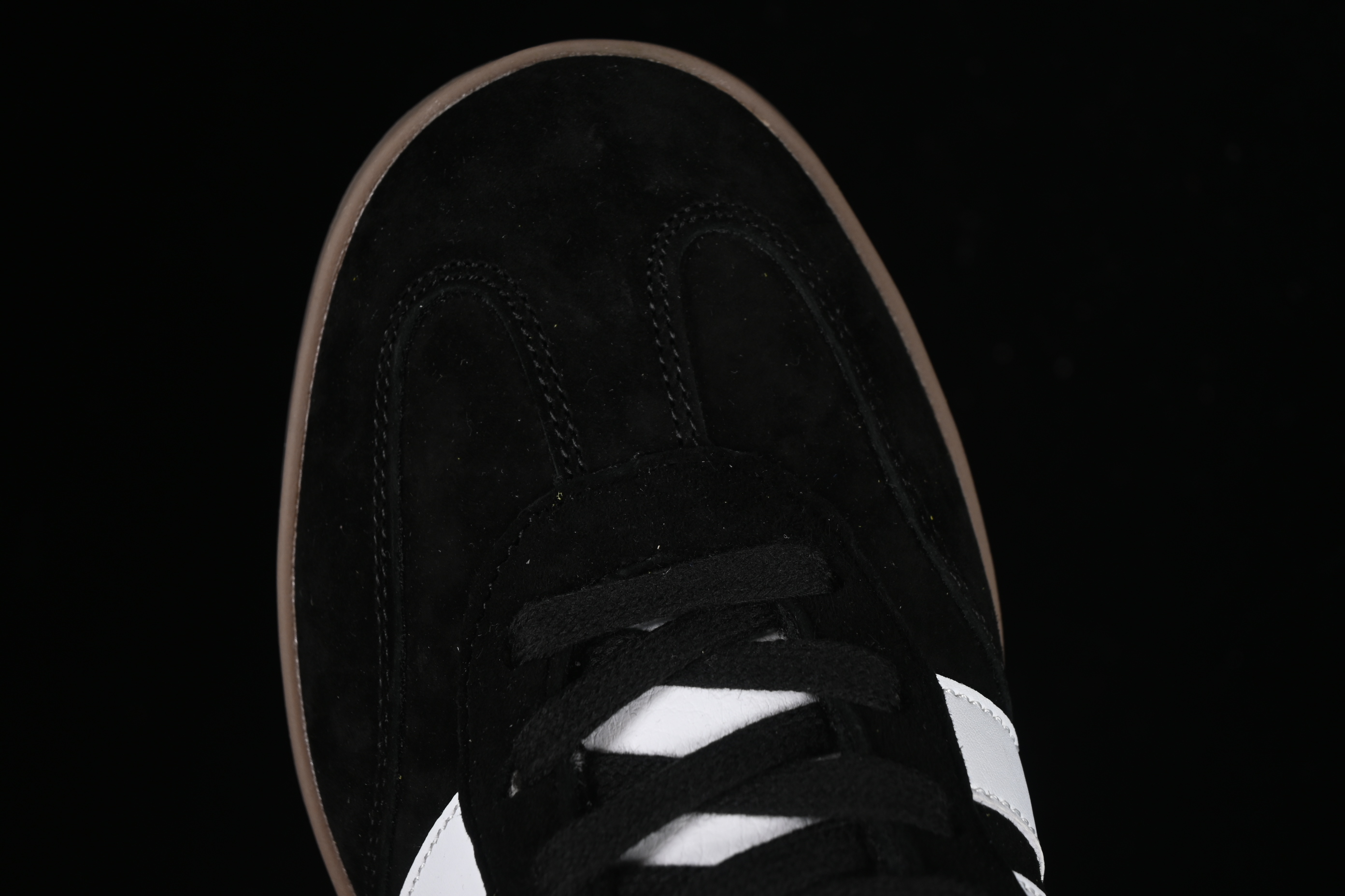 Adidas Barreda Comfortable Cushion Low Top Casual Sneakers - JQ4235