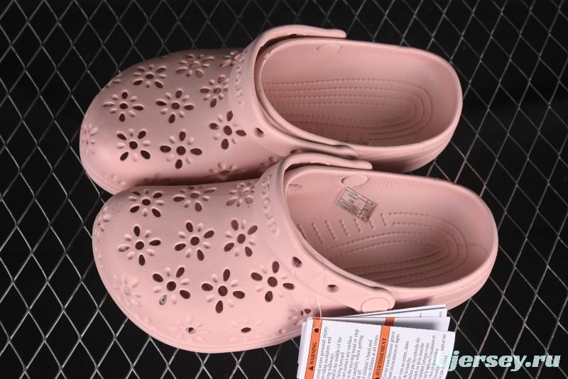 Crocs Classic Clog Two-Way Beach Sandals with Ventilation Holes - B.D4