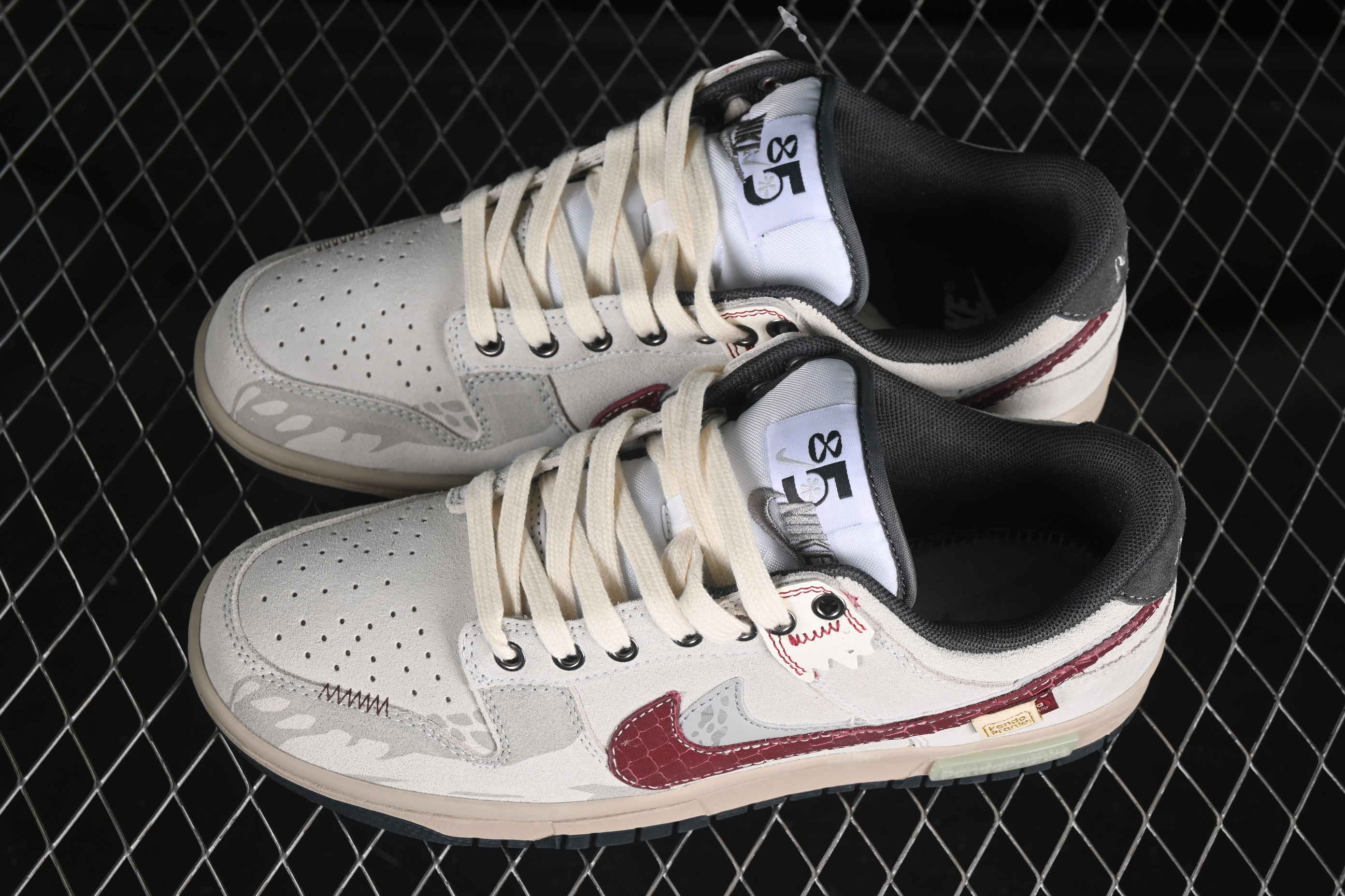 Nike Dunk Low Retro 'Double Swoosh' CNY Year of the Snake Panda Mischief Casual Sneakers - HV1800-101