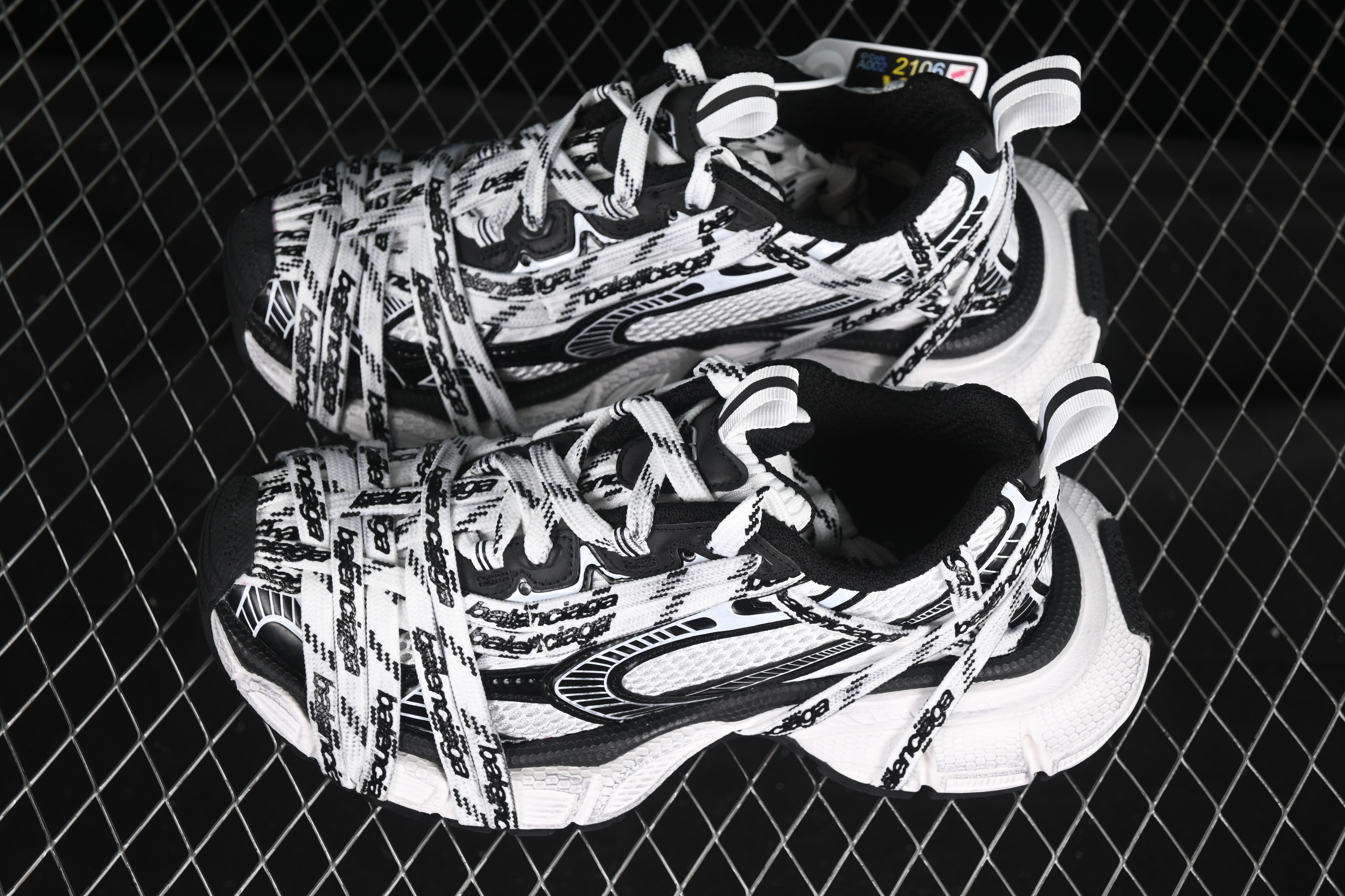 Balenciaga Phantom Sneaker 3XL Running Shoes - W3XHL9010