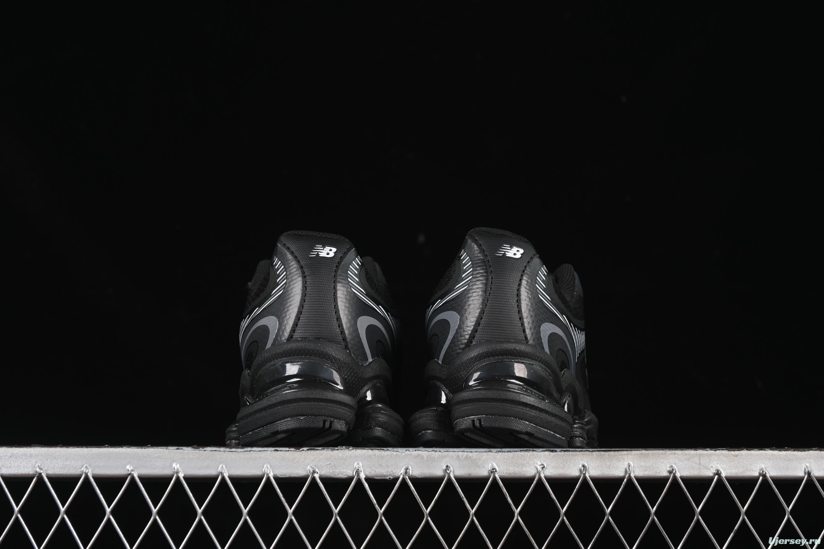 New Balance 2000 Series Retro Dad Style Casual Running Shoes - U2000BM