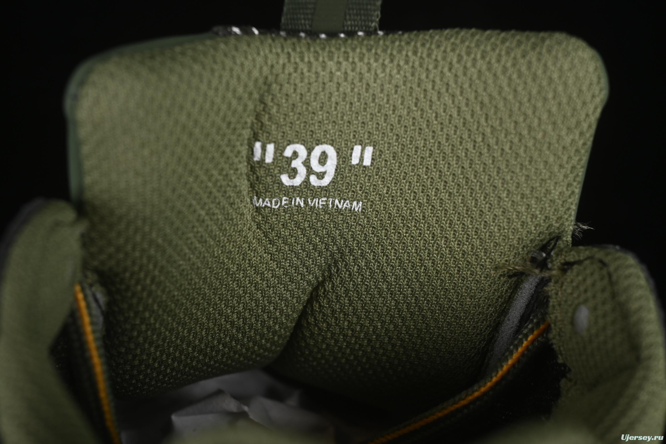 Off-White Be Right Low-Top Lifestyle Sneakers in White Green Orange - C.D4