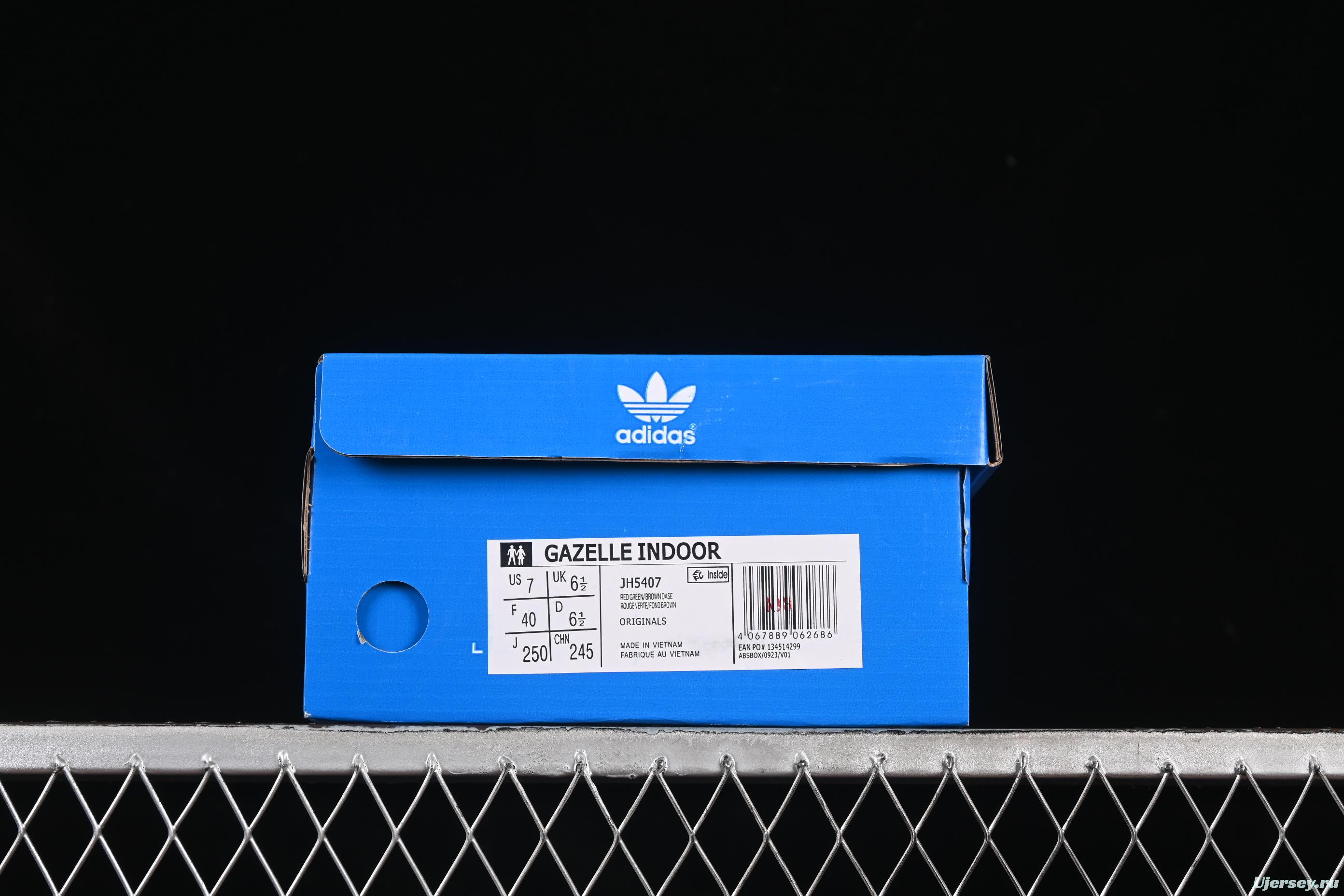 Adidas Originals Gazelle Indoor Retro Casual Sneakers with Anti-Slip and Durable Design - JH5407