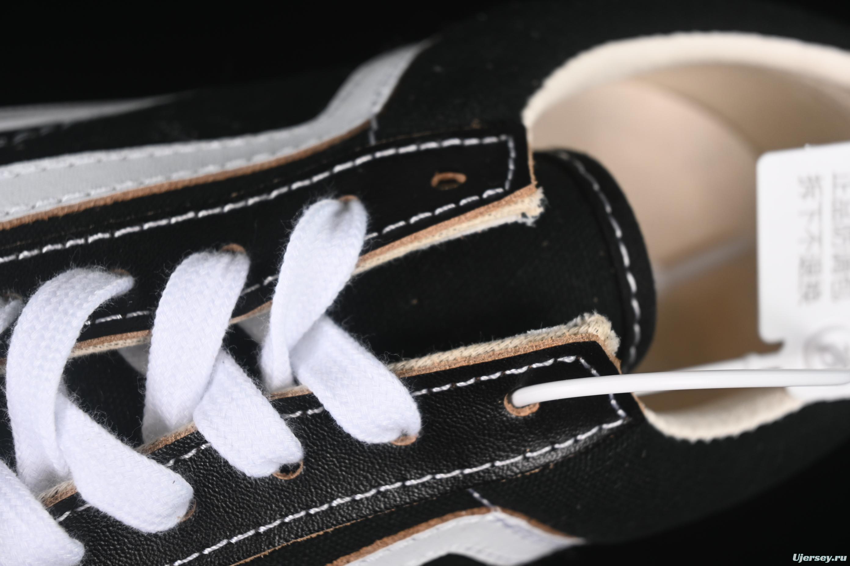 Vans Old Skool 36 Vibram Low-Top Retro Skate Shoes - VN000D2GBA2